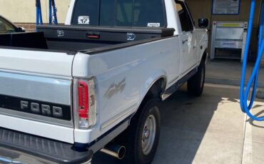 Ford-f150-4x4-1993-white-2