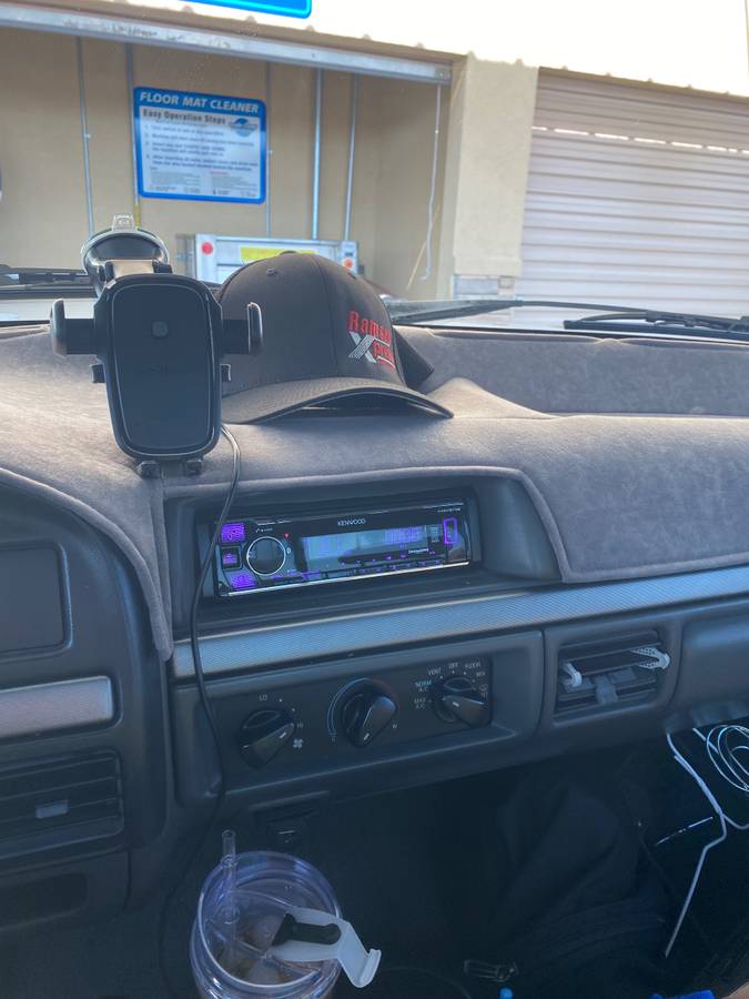Ford-f150-4x4-1993-white-9