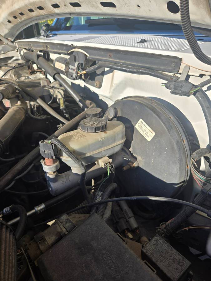 Ford-f150-4x4-1995-custom-13