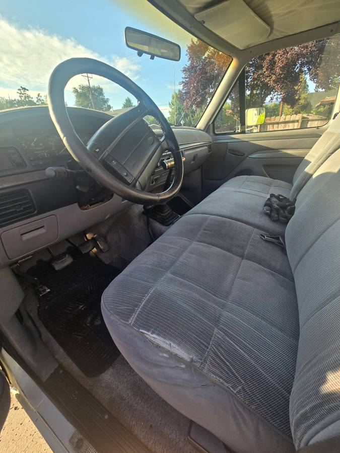 Ford-f150-4x4-1995-custom-9