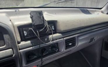 Ford-f150-regular-cab-xl-pickup-1994-black-6