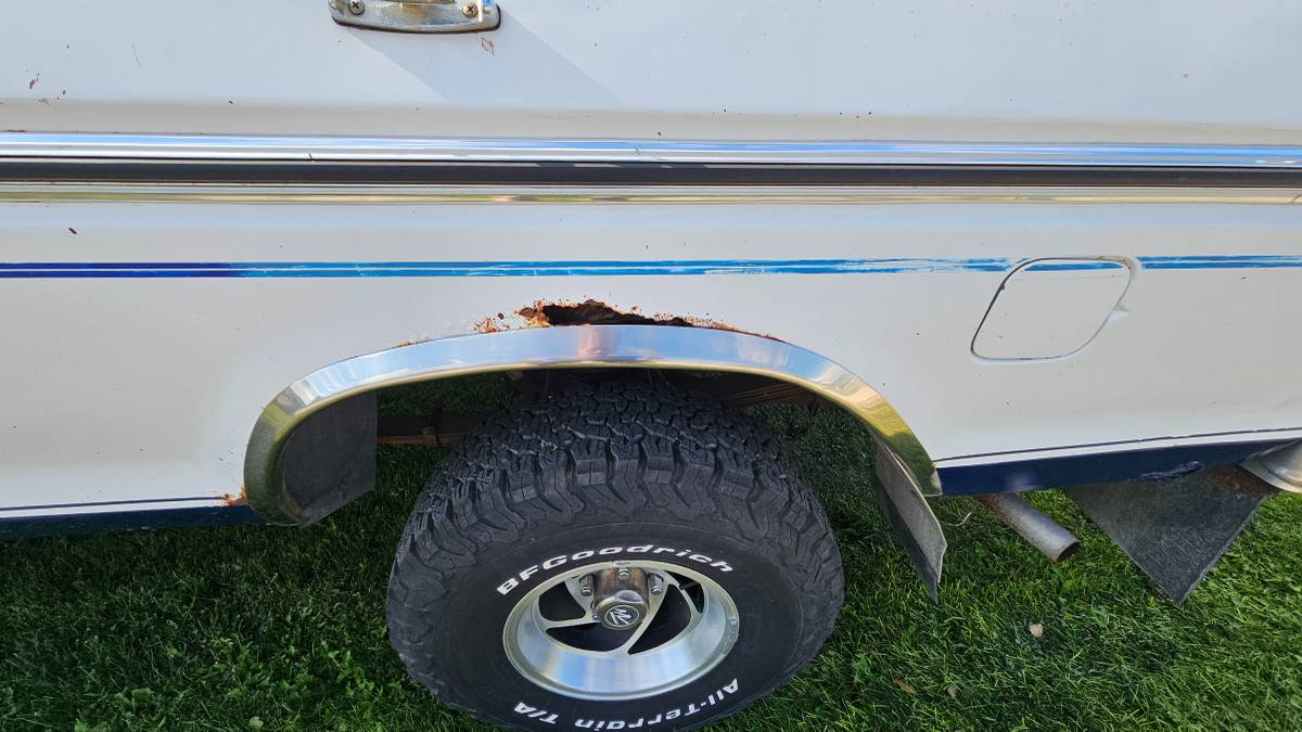 Ford-f150-supercab-1978-white-13