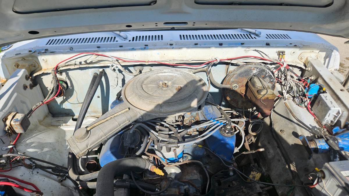 Ford-f150-supercab-1978-white-6