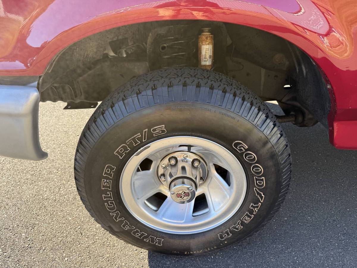 Ford-f150-xlt-1995-red-8