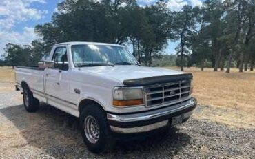Ford-f150-xlt-gas-truck-auto-1995-white