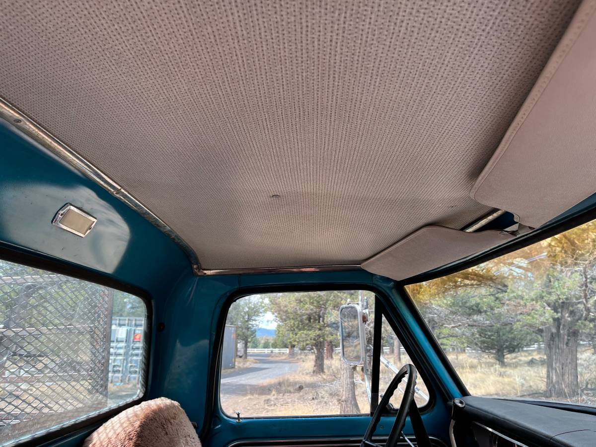 Ford-f250-1968-blue-11
