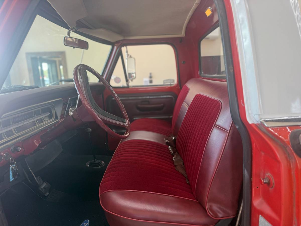 Ford-f250-1972-red-12