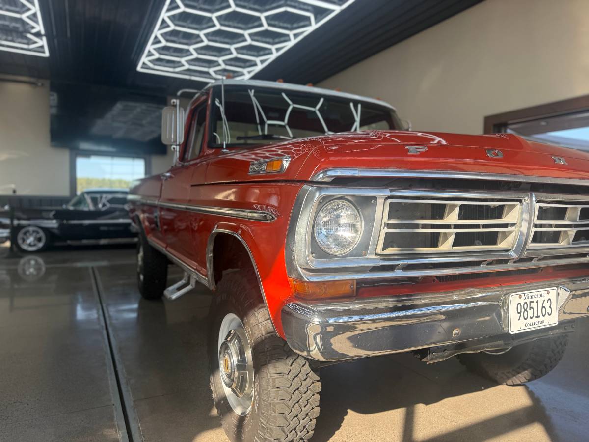 Ford-f250-1972-red-7