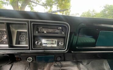 Ford-f250-1978-green-1