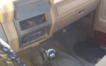 Ford-f250-1986-red-1
