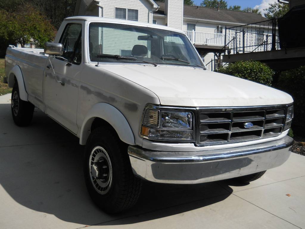 Ford-f250-1992-white-1