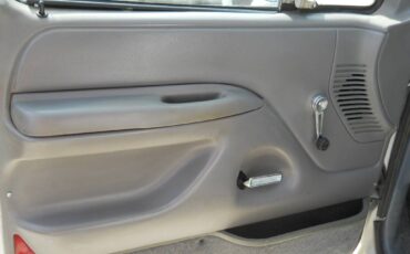 Ford-f250-1992-white-3