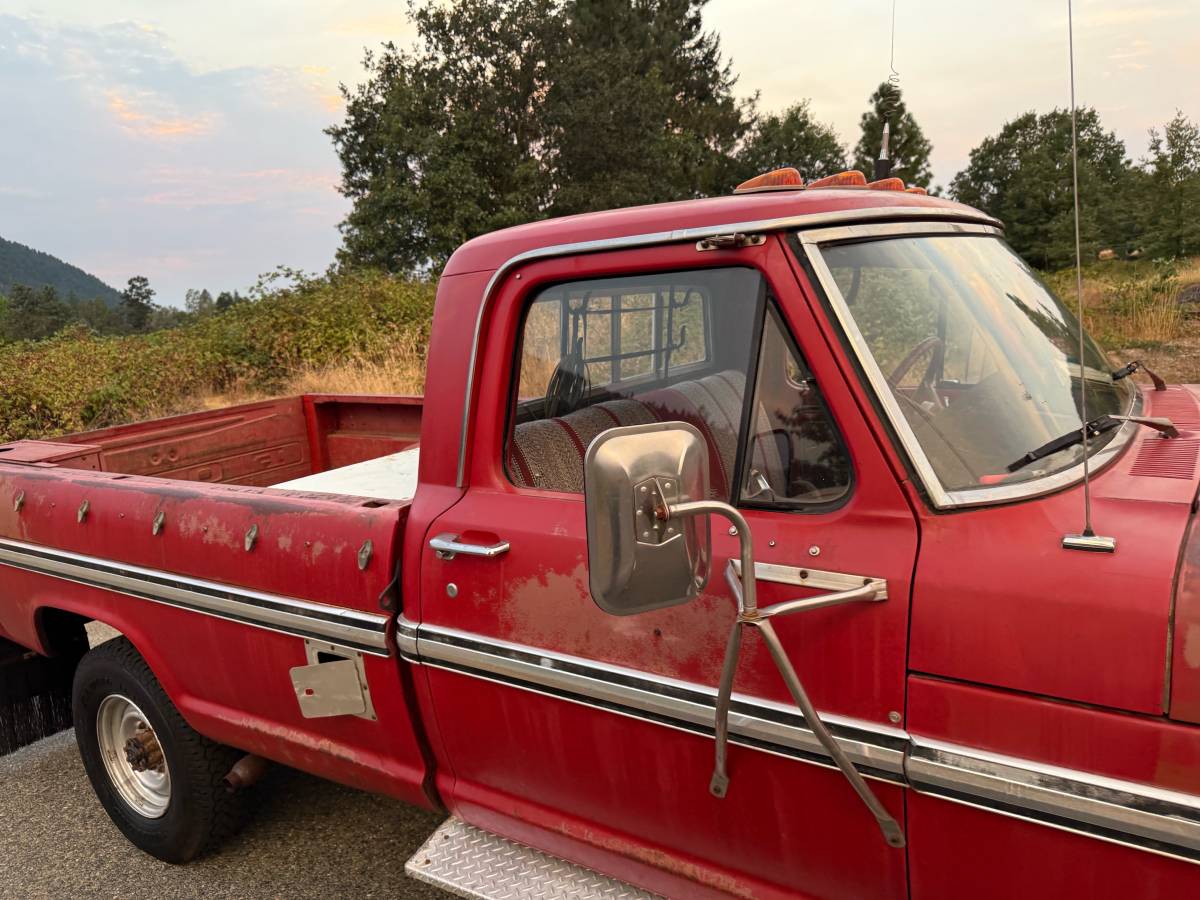 Ford-f250-4x4-1970-red-1