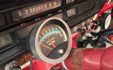 Ford-f250-4x4-1970-red-38