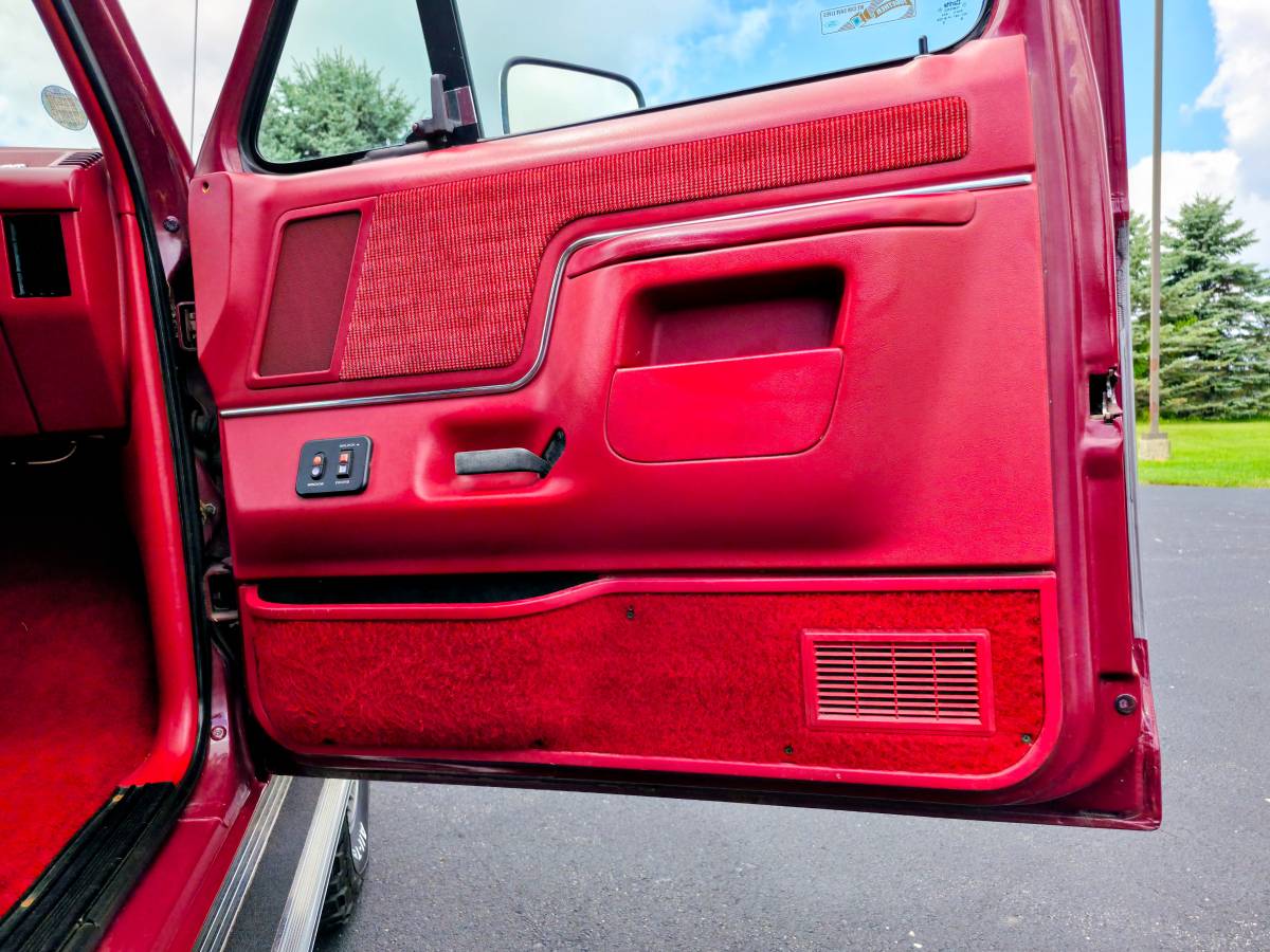 Ford-f250-4x4-lariat-diesel-1988-red-18