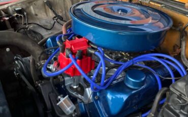 Ford-f250-crew-cab-4x4-1976-red-14