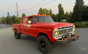 Ford-f250-crew-cab-4x4-1976-red-19