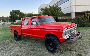 Ford-f250-crew-cab-4x4-1976-red-23