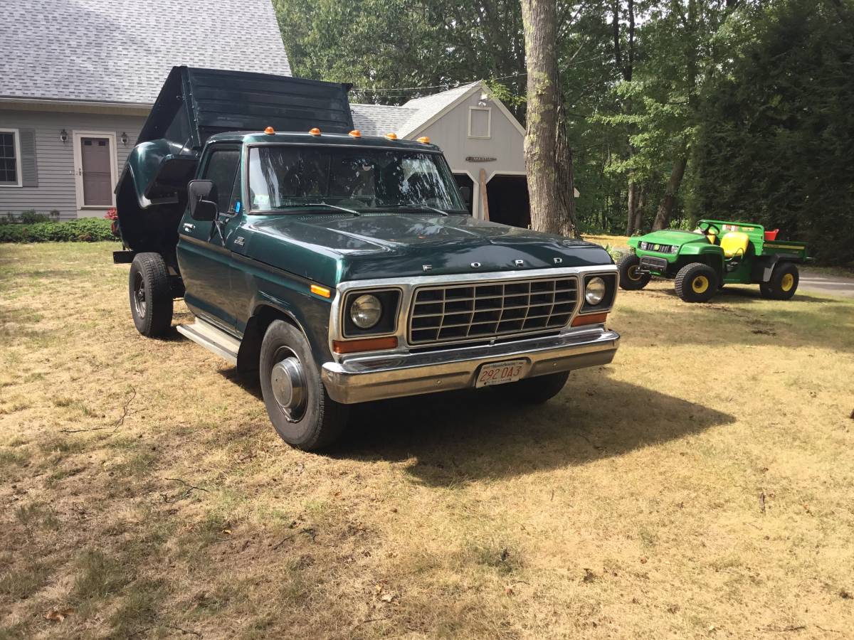 Ford-f250-custom-1978-green-2