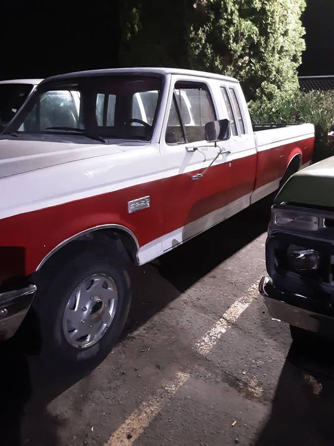 Ford-f250-custom-1988-custom-2