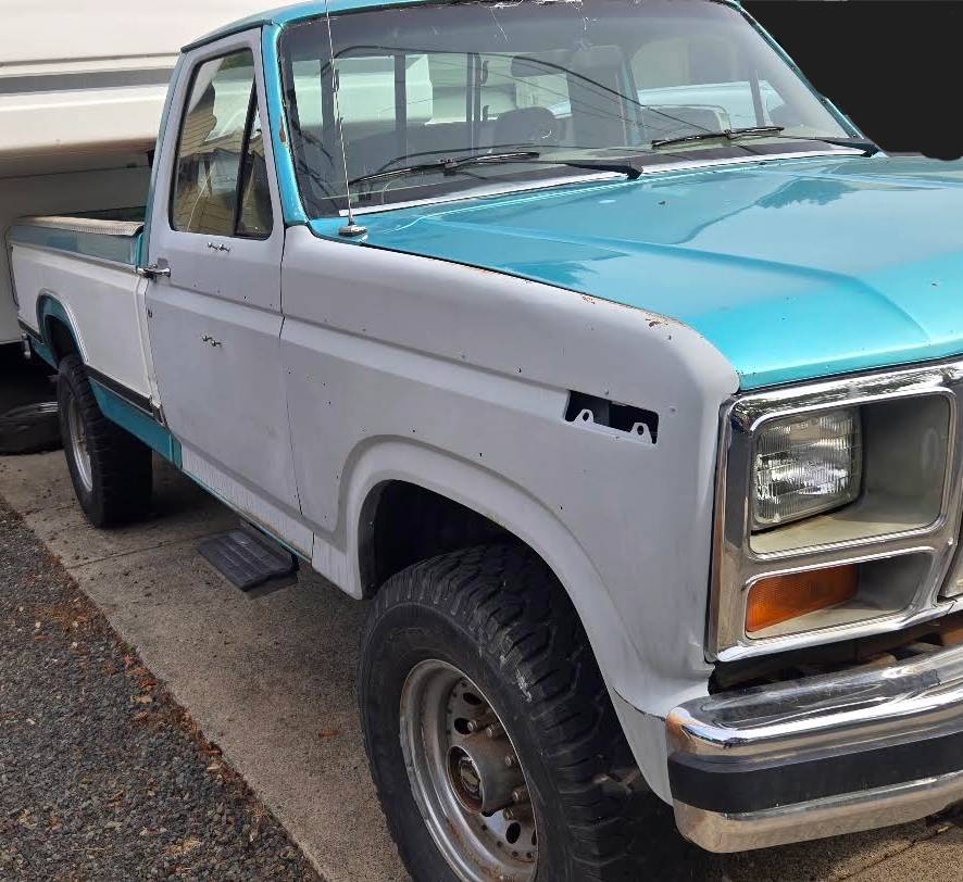 Ford-f250-diesel-1984-4