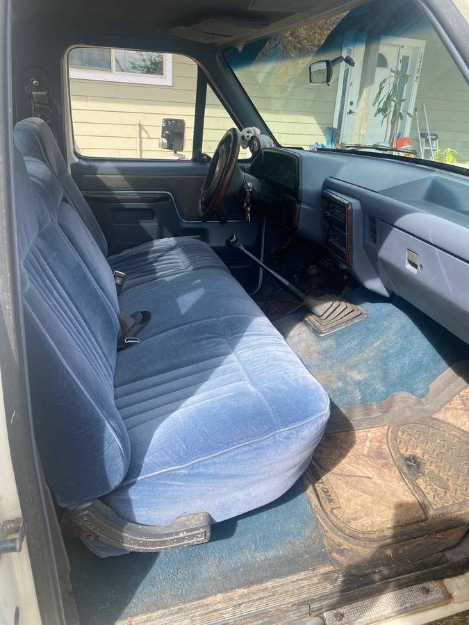 Ford-f250-diesel-1990-white-5