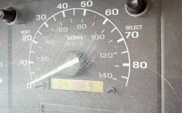 Ford-f250-diesel-1991-white-3