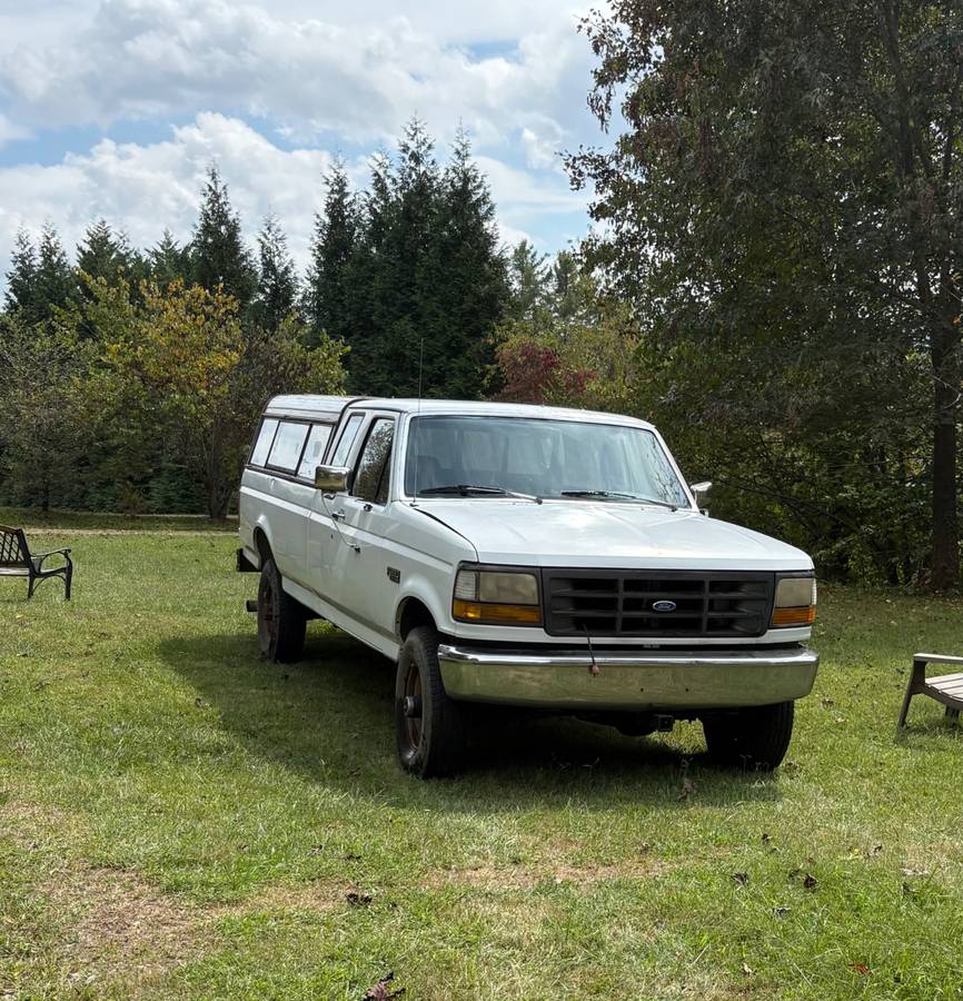 Ford-f250-diesel-1991-white-4