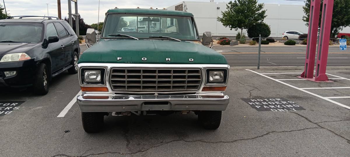 Ford-f250-super-cab-1978-green-2