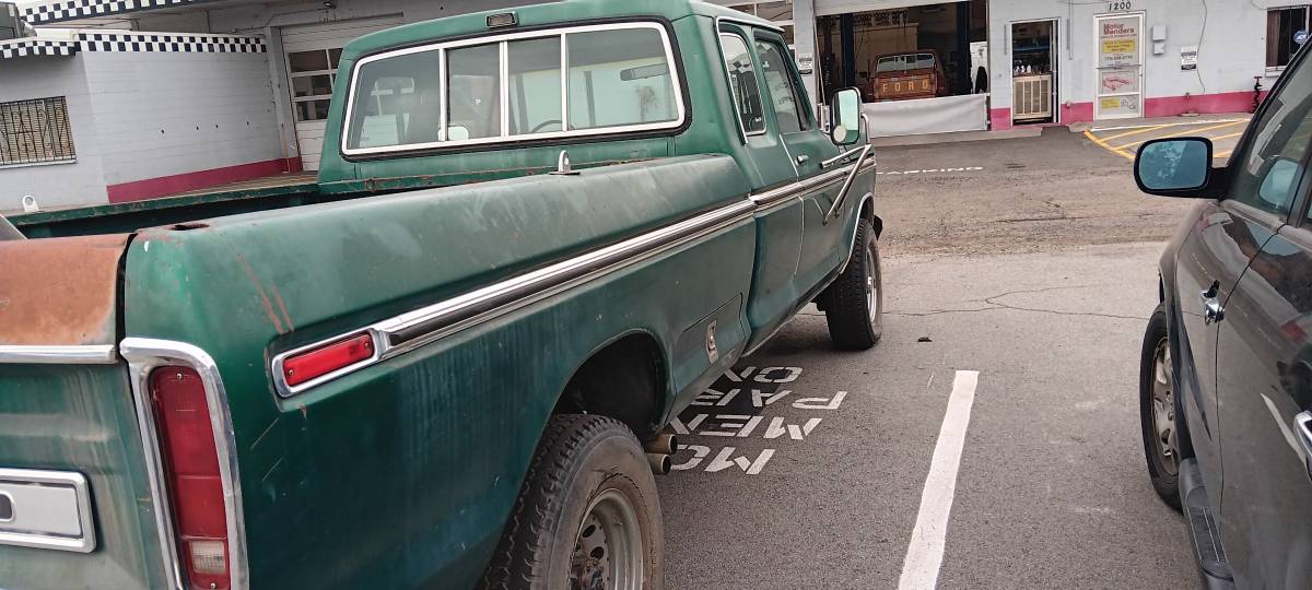 Ford-f250-super-cab-1978-green-5