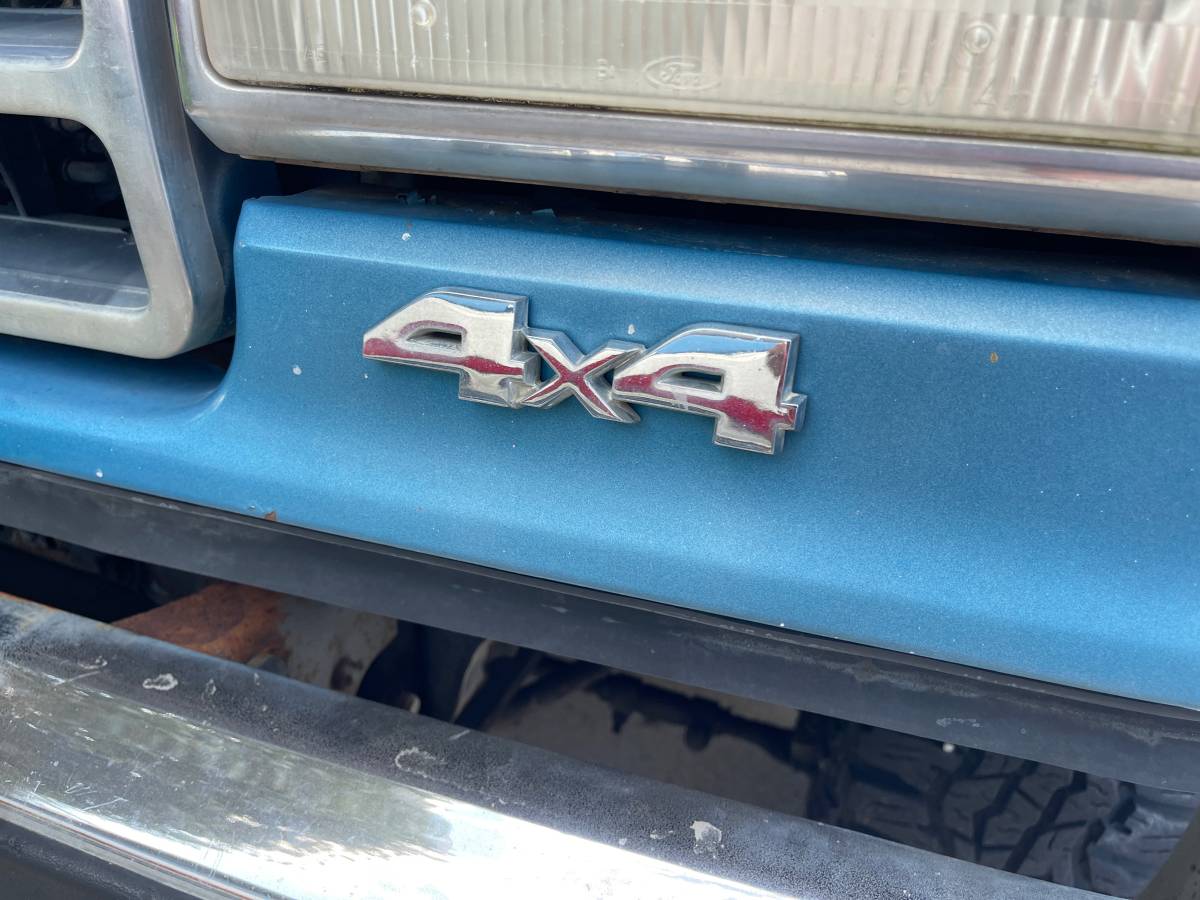 Ford-f250-super-duty-lariat-4x4-1990-11