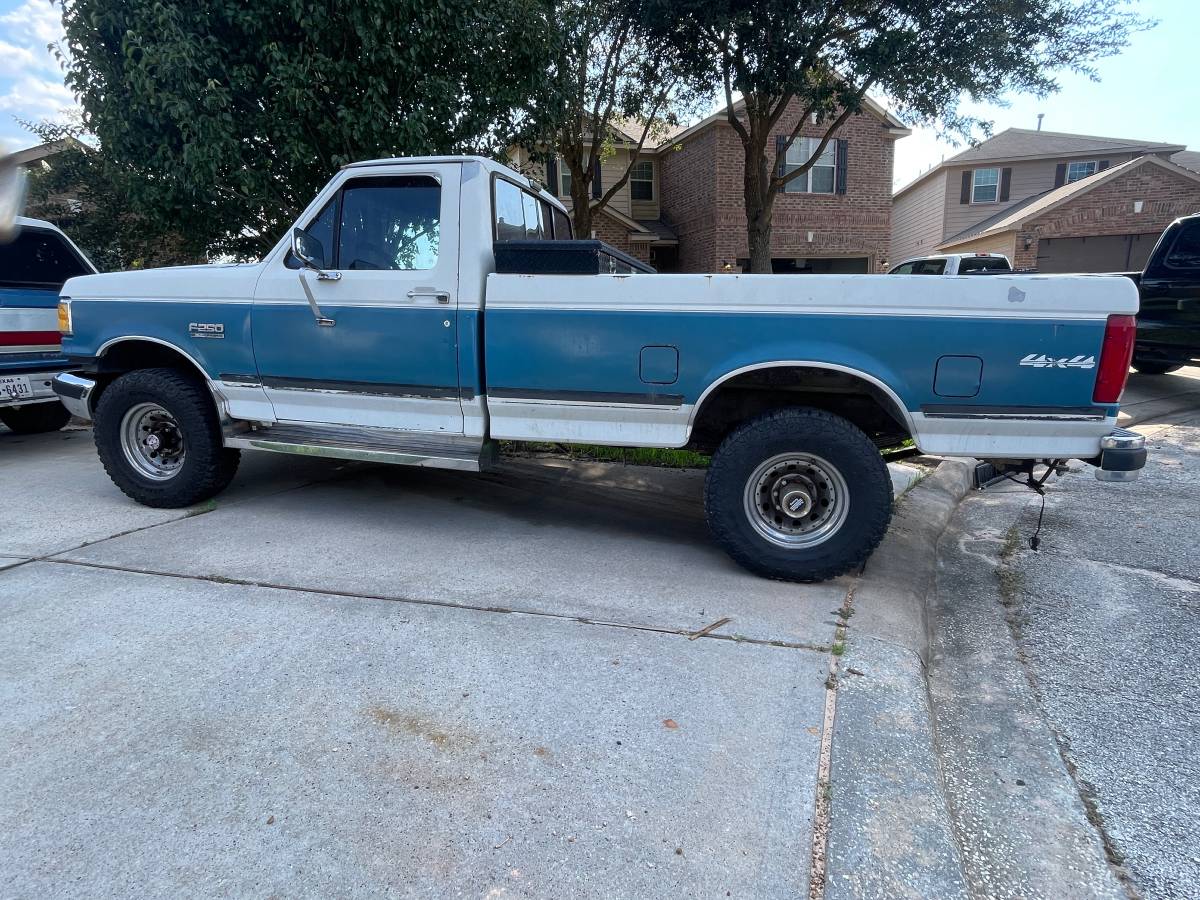 Ford-f250-super-duty-lariat-4x4-1990-5