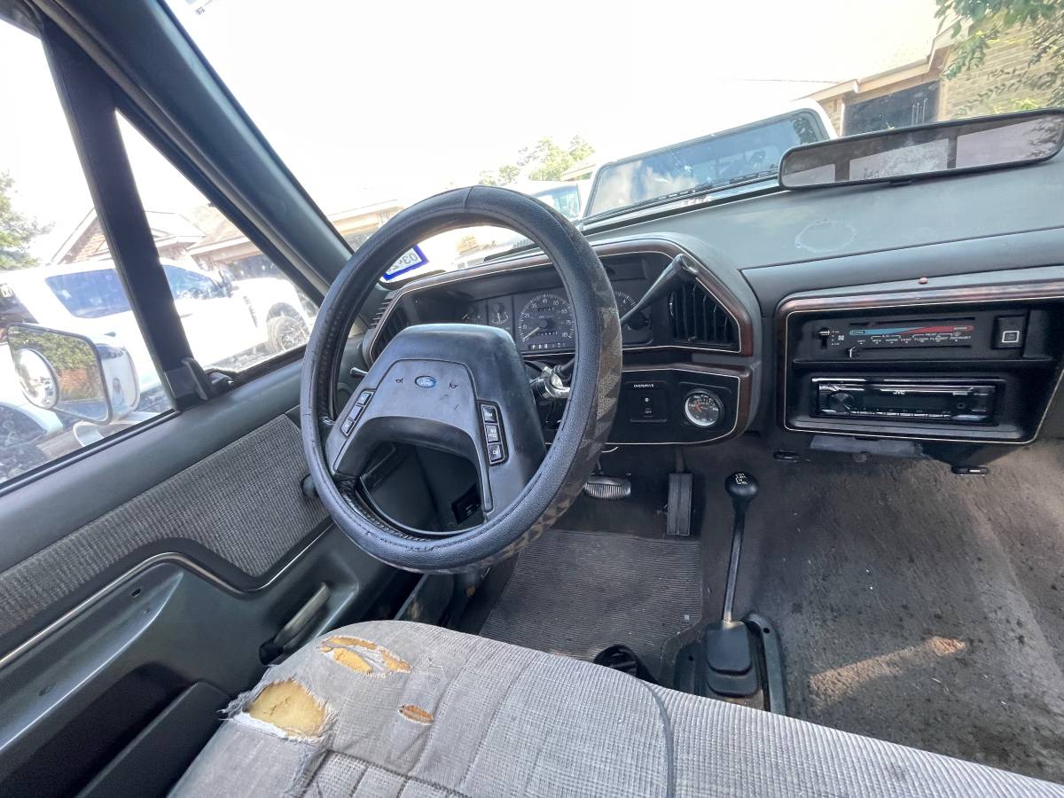Ford-f250-super-duty-lariat-4x4-1990-7