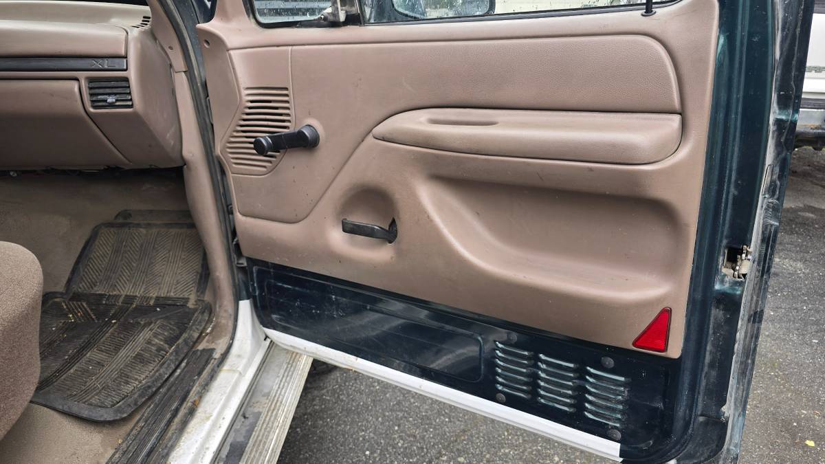 Ford-f250-xl-4x4-diesel-1993-green-13