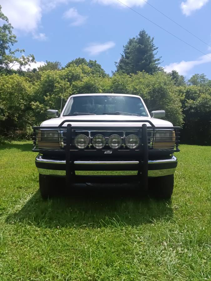 Ford-f250-xlt-4x4-1995-white-11