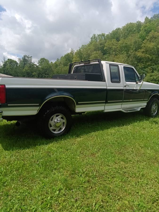 Ford-f250-xlt-4x4-1995-white-12