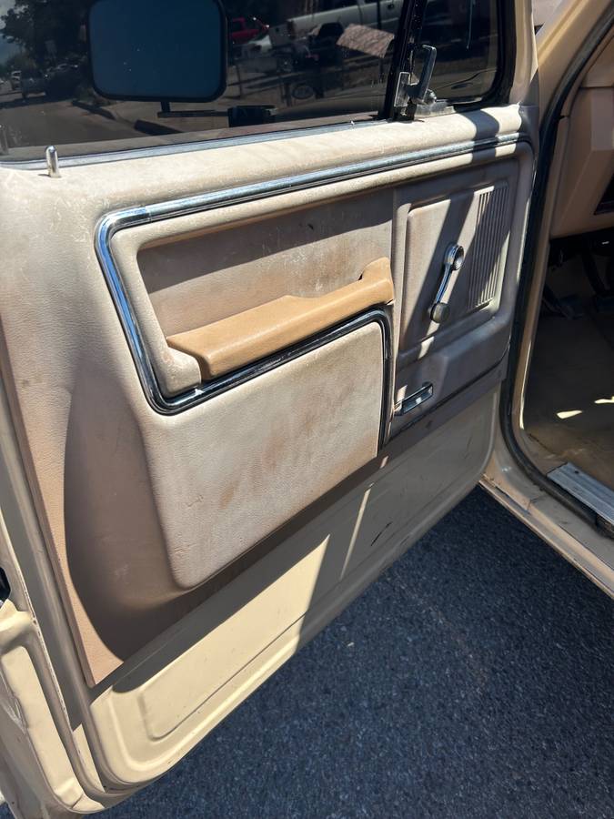 Ford-f350-1983-11