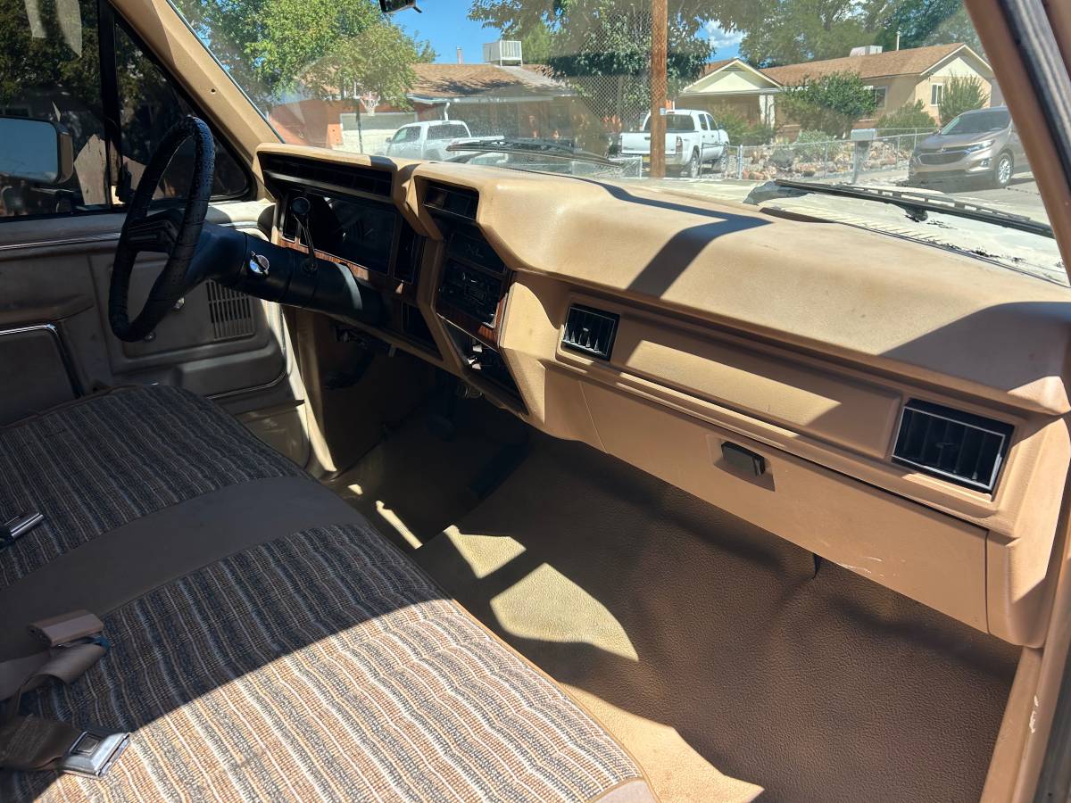 Ford-f350-1983-2