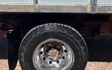 Ford-f350-1983-23