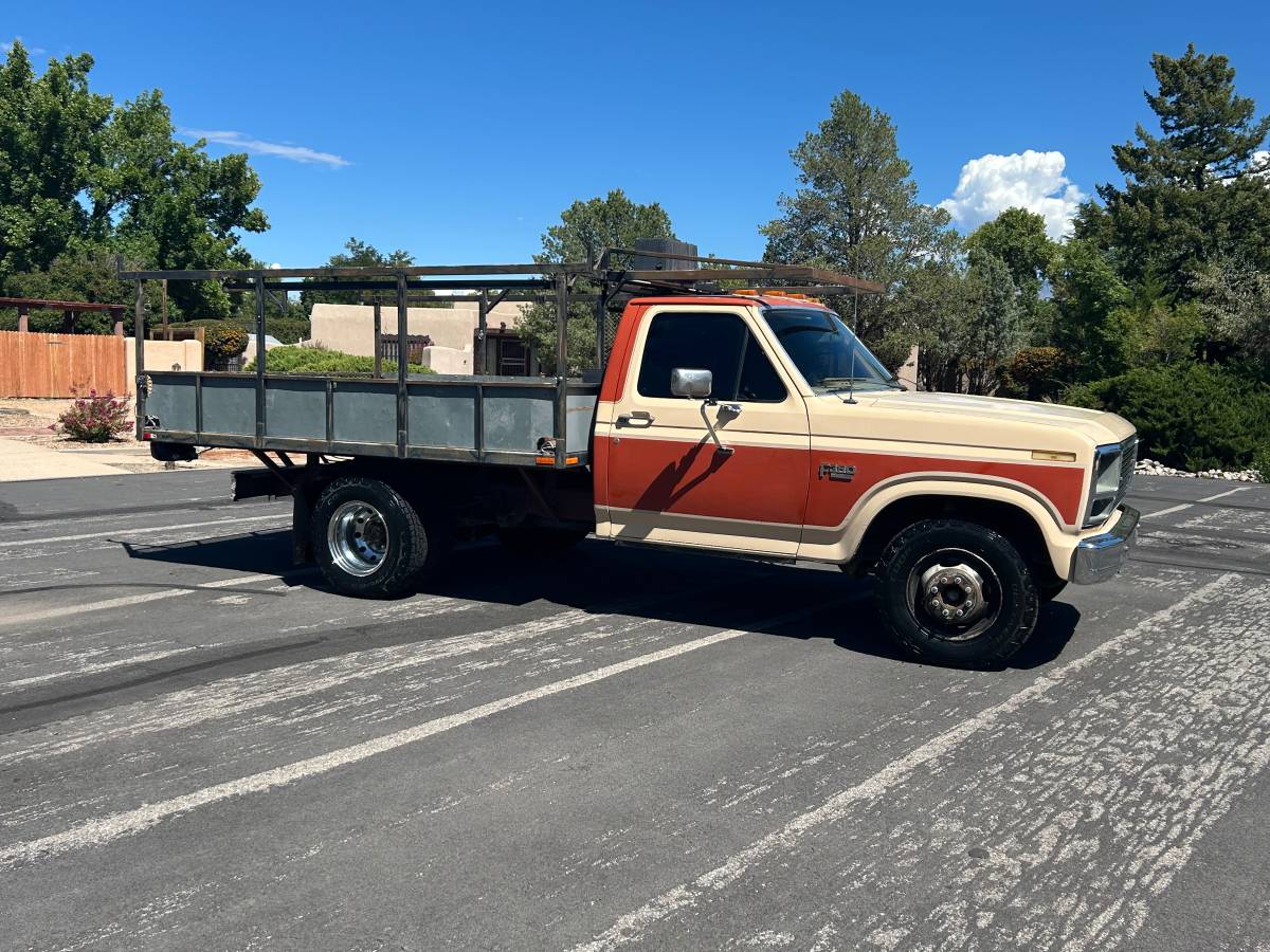 Ford-f350-1983-3