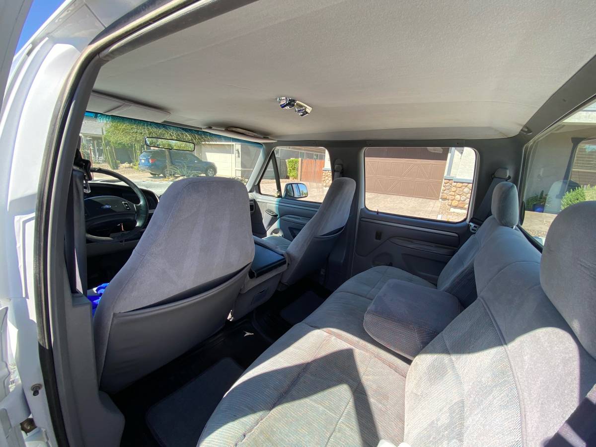 Ford-f350-4x4-1994-white-12