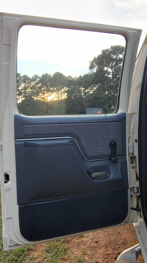 Ford-f350-crew-cab-4x4-1-ton-1990-white-11