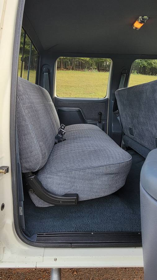 Ford-f350-crew-cab-4x4-1-ton-1990-white-14