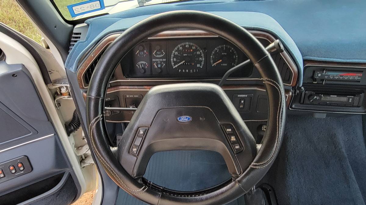 Ford-f350-crew-cab-4x4-1-ton-1990-white-17