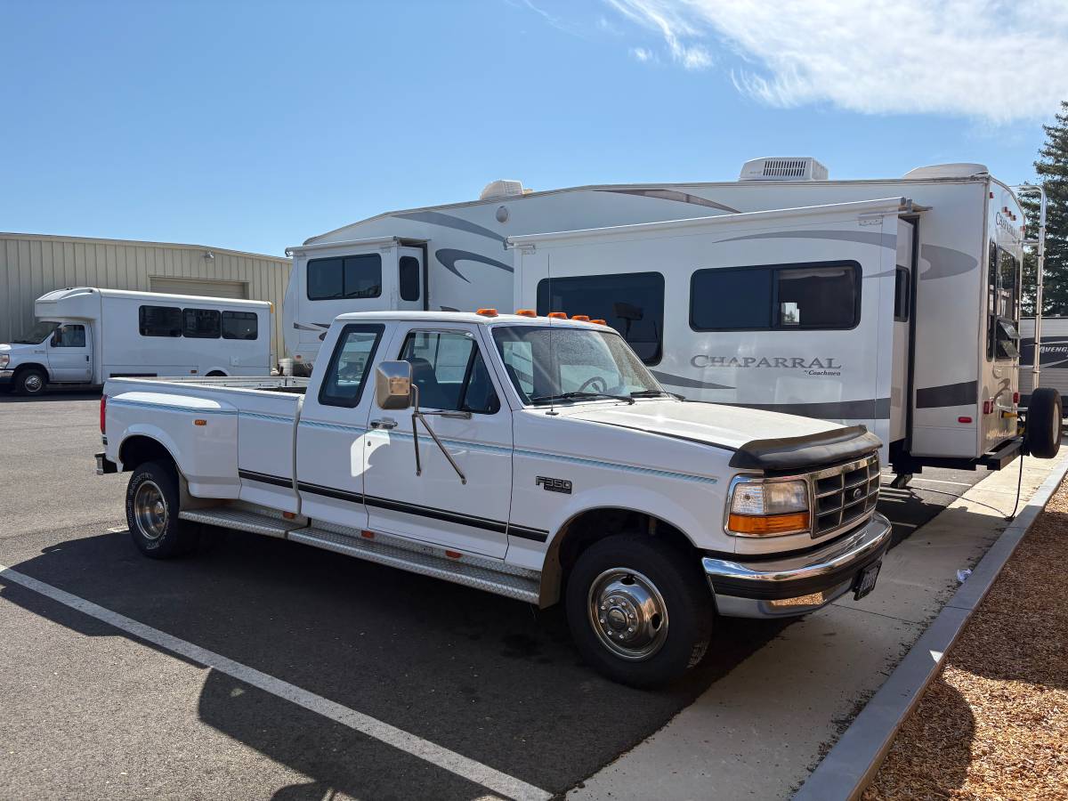 Ford-f350-supercab-xlt-1995-white