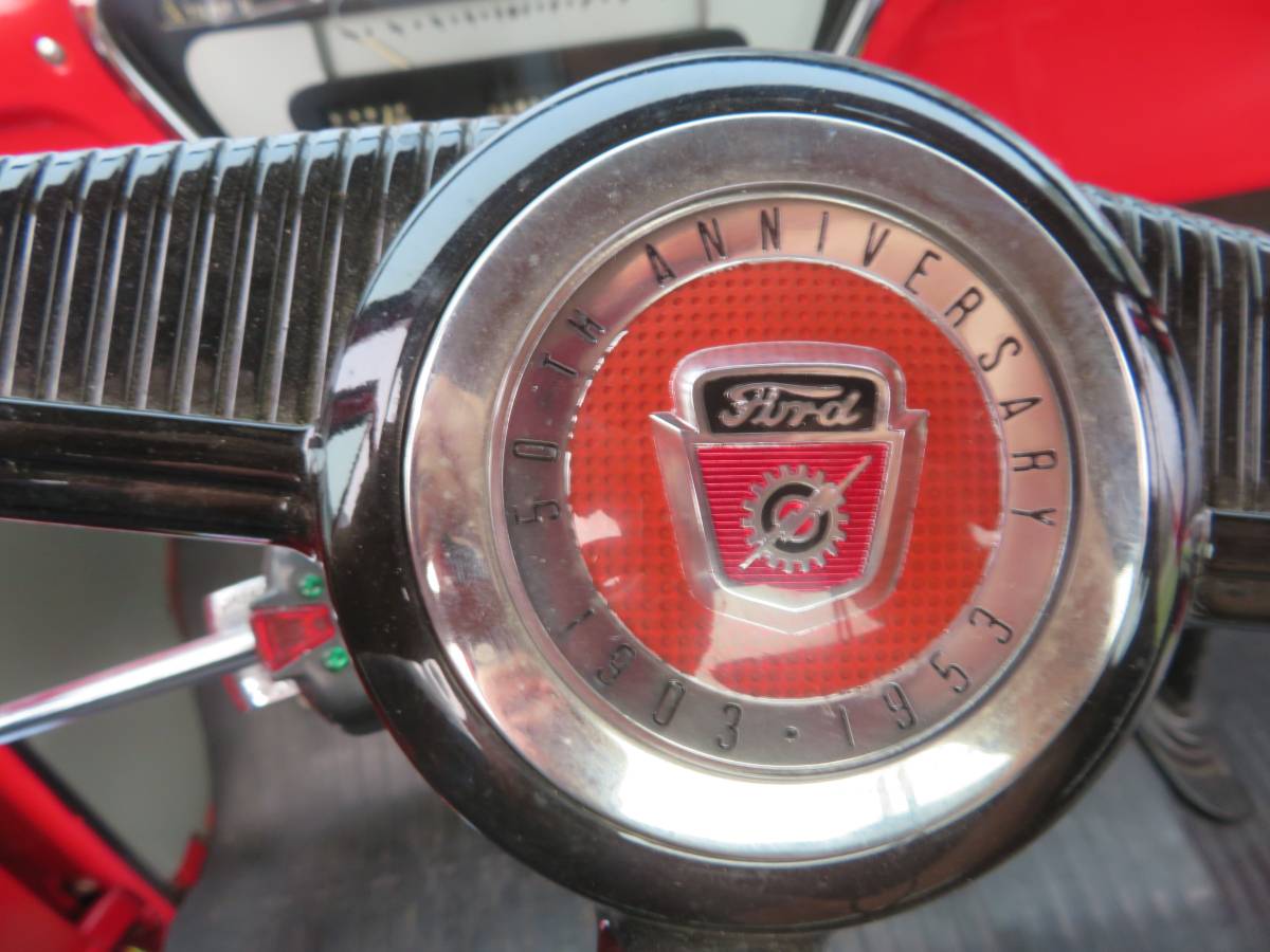 Ford-f600-1953-red-5