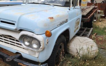Ford-f600-1960-blue-1