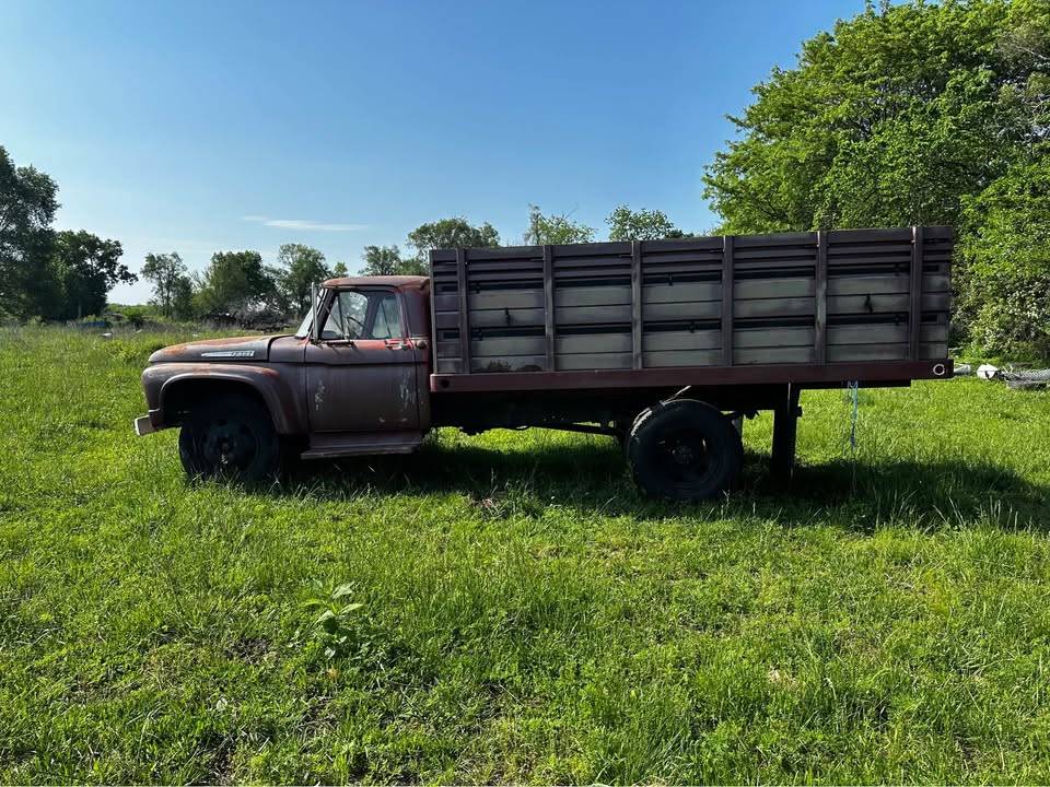Ford-f600-1964-3