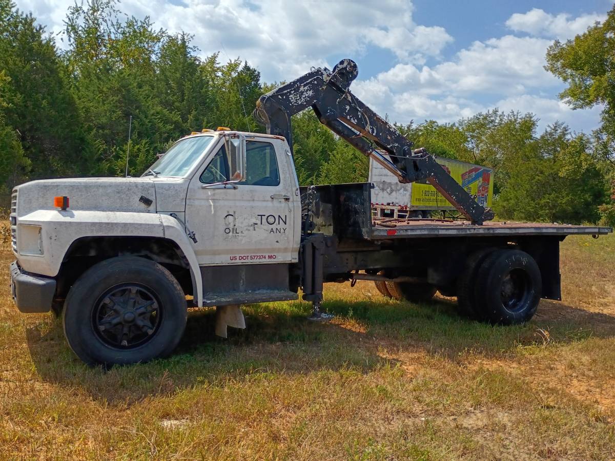 Ford-f800-1989-1