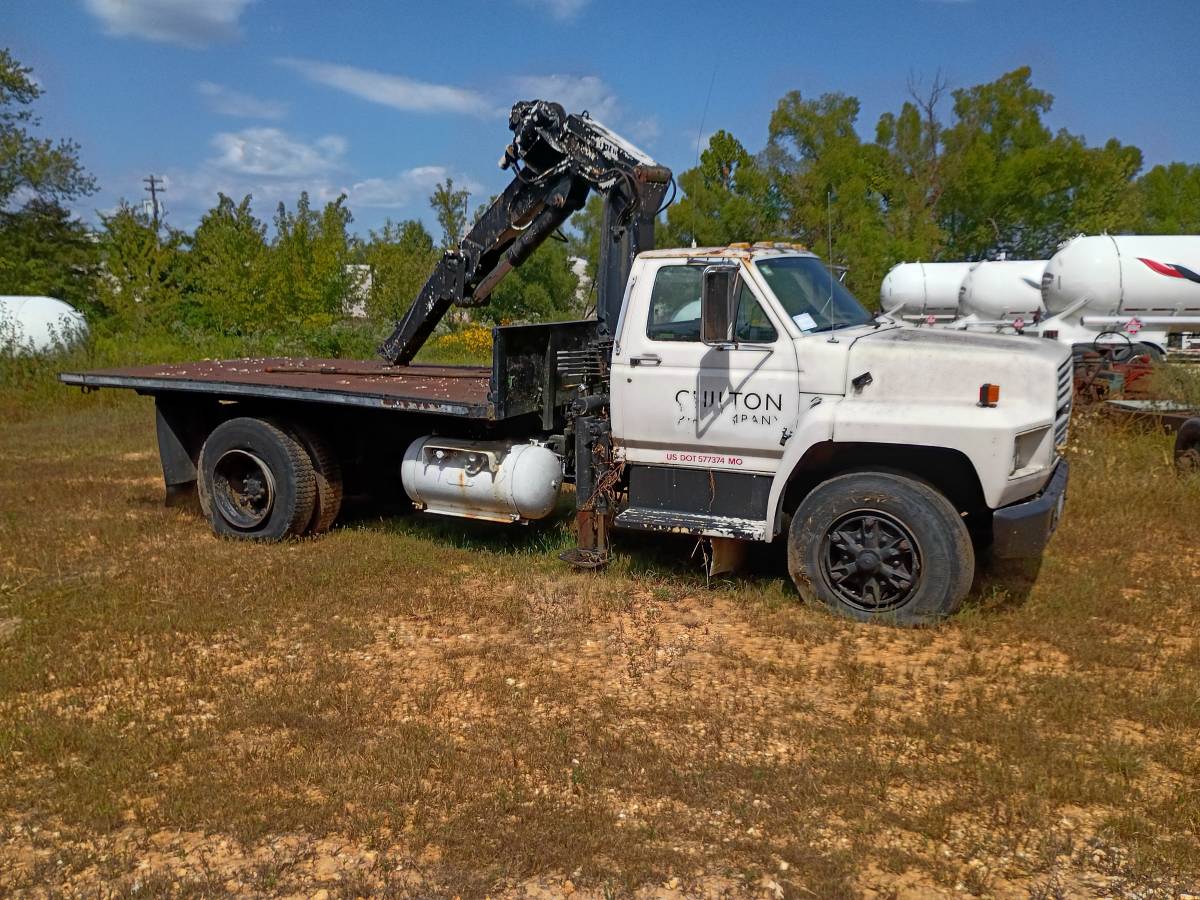 Ford-f800-1989-15